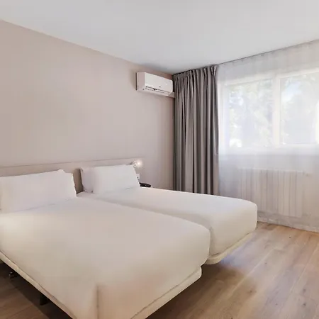 Oviedo Hotel 3*