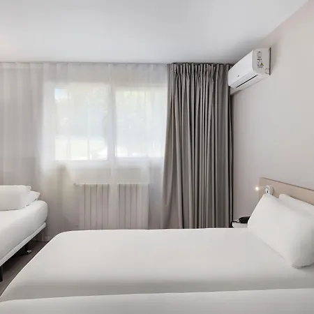 فندق Oviedo Viella (Siero)