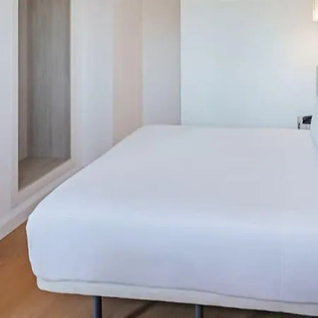Oviedo Szálloda 3*