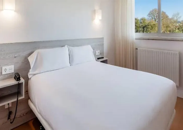 Oviedo 3* Viella (Siero)